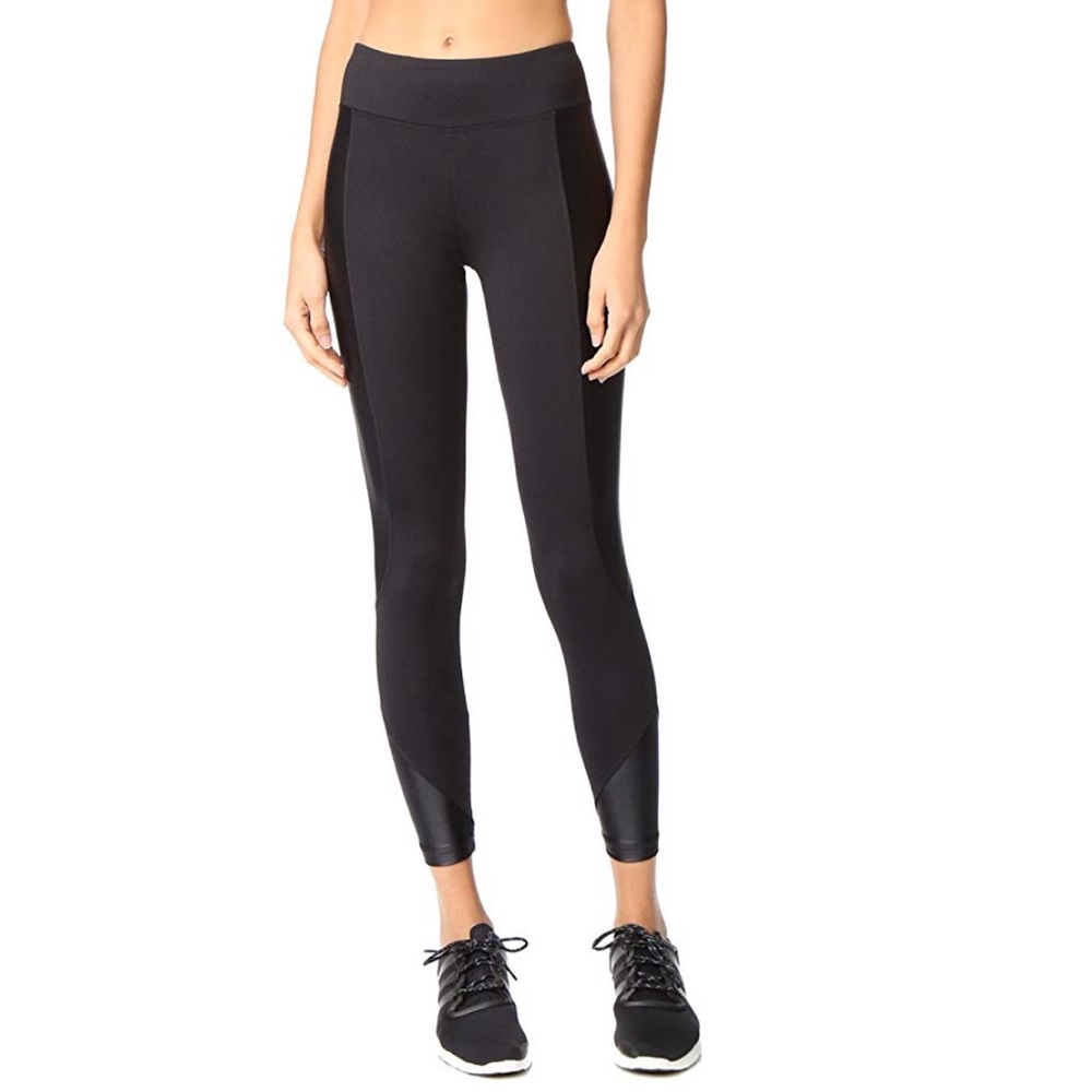 Koral curve black leggings small